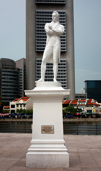 356px-Sir_stamford_raffles_statue_singapore