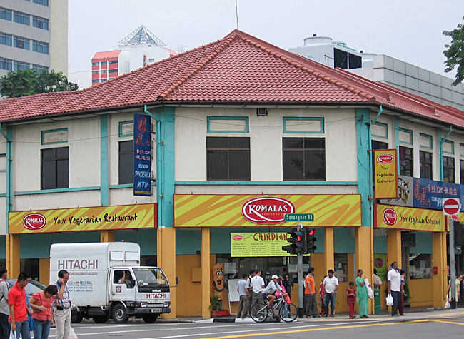 Serangoon_Road_4,_Sep_06_a